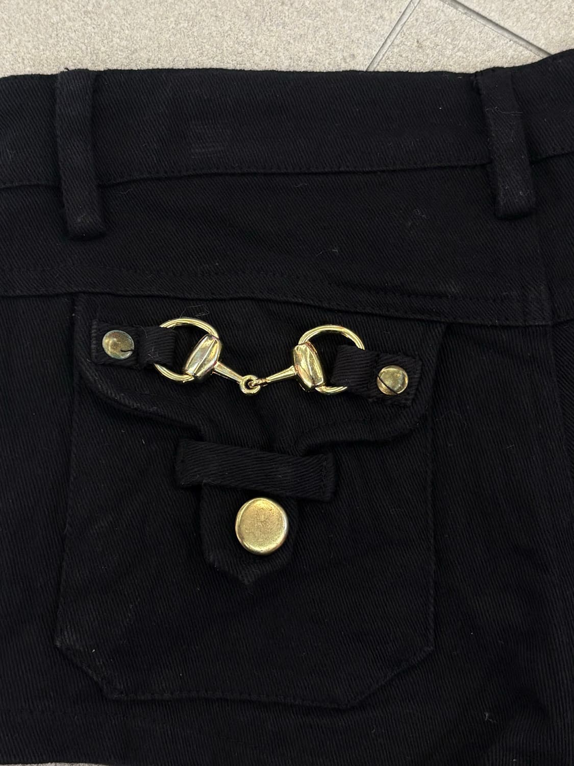 골드링 장식 반바지 상품이미지4