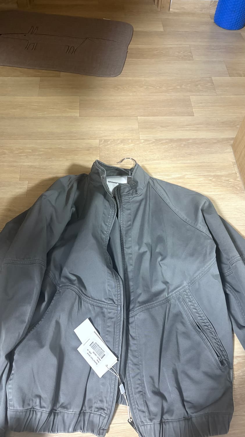 에스피오나지 트랙자켓 판매합니다 상품이미지1