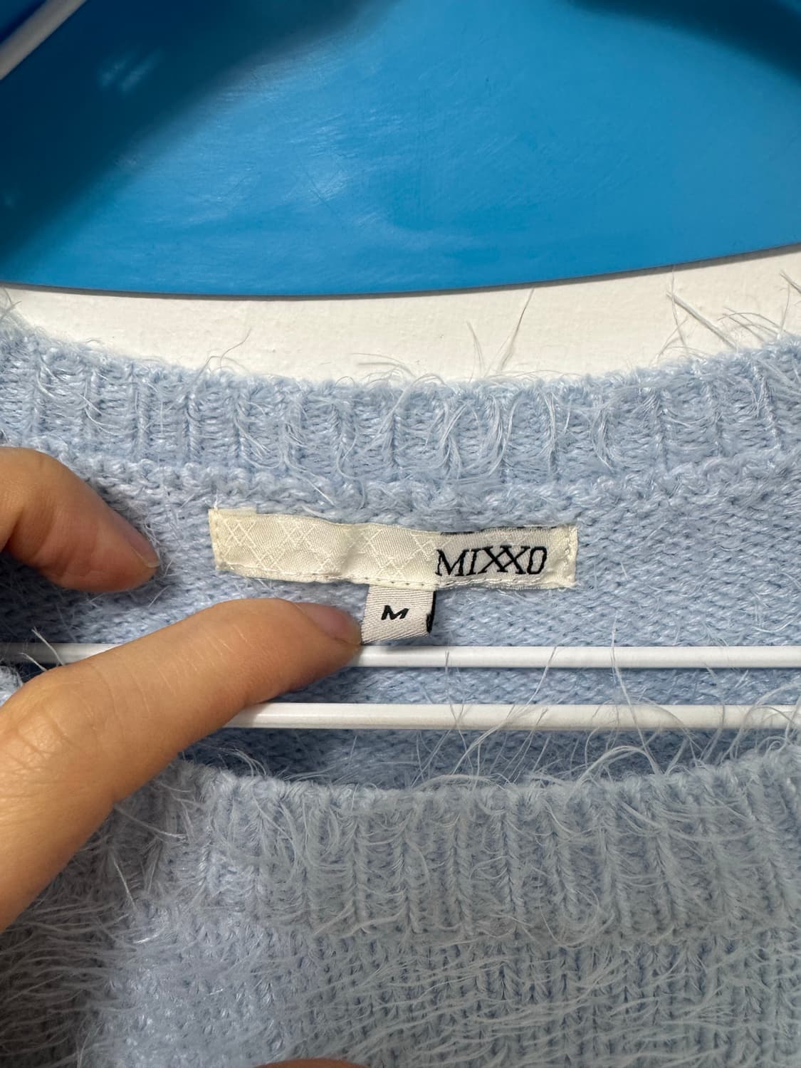 미쏘 하늘색 스웨터 M 상품이미지2