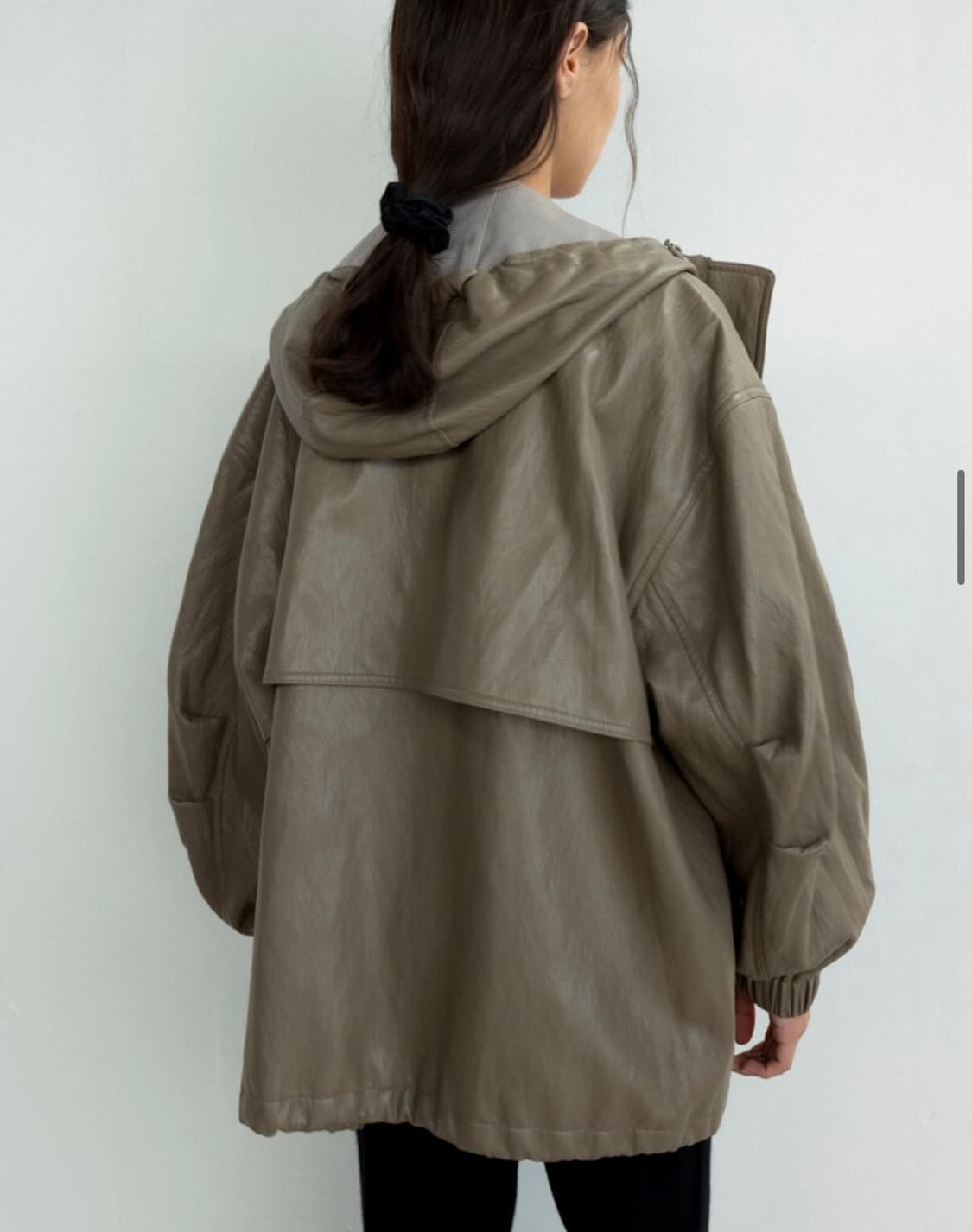 모노하 Leather hooded jumper 모노하 faux 레더 점퍼 상품이미지9