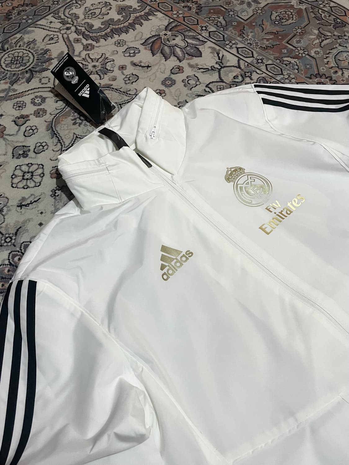 아디다스 레알마드리드 바람막이  상품이미지3