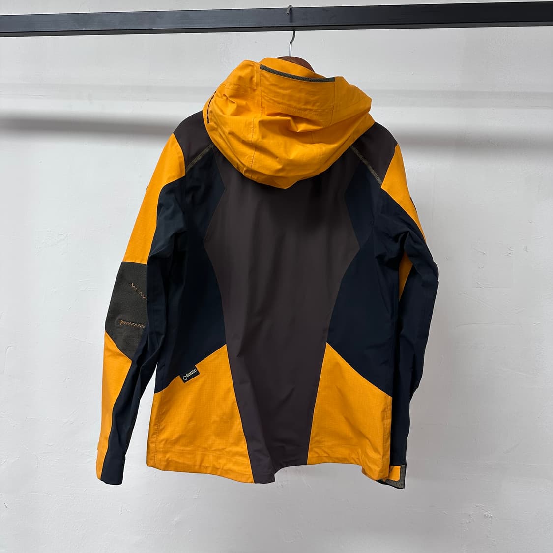 아이더 히야신스 고어텍스 자켓 90사이즈 J33 상품이미지4