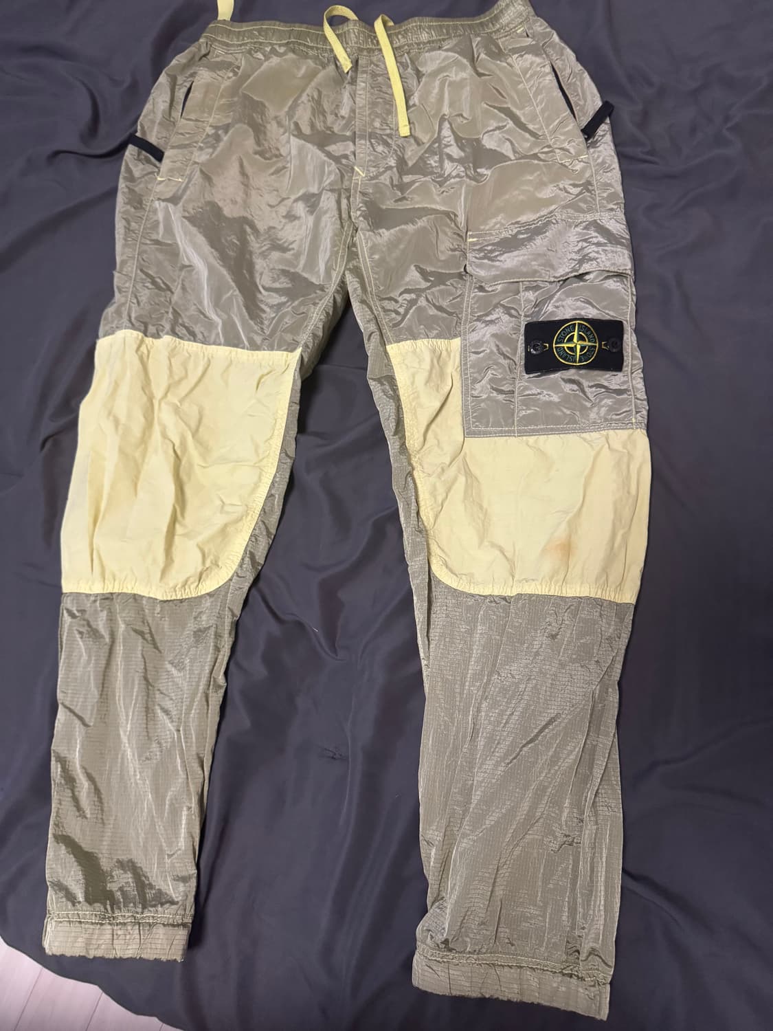 (백화점판/정품) 스톤아일랜드 나일론 메탈 카고팬츠 상품이미지1