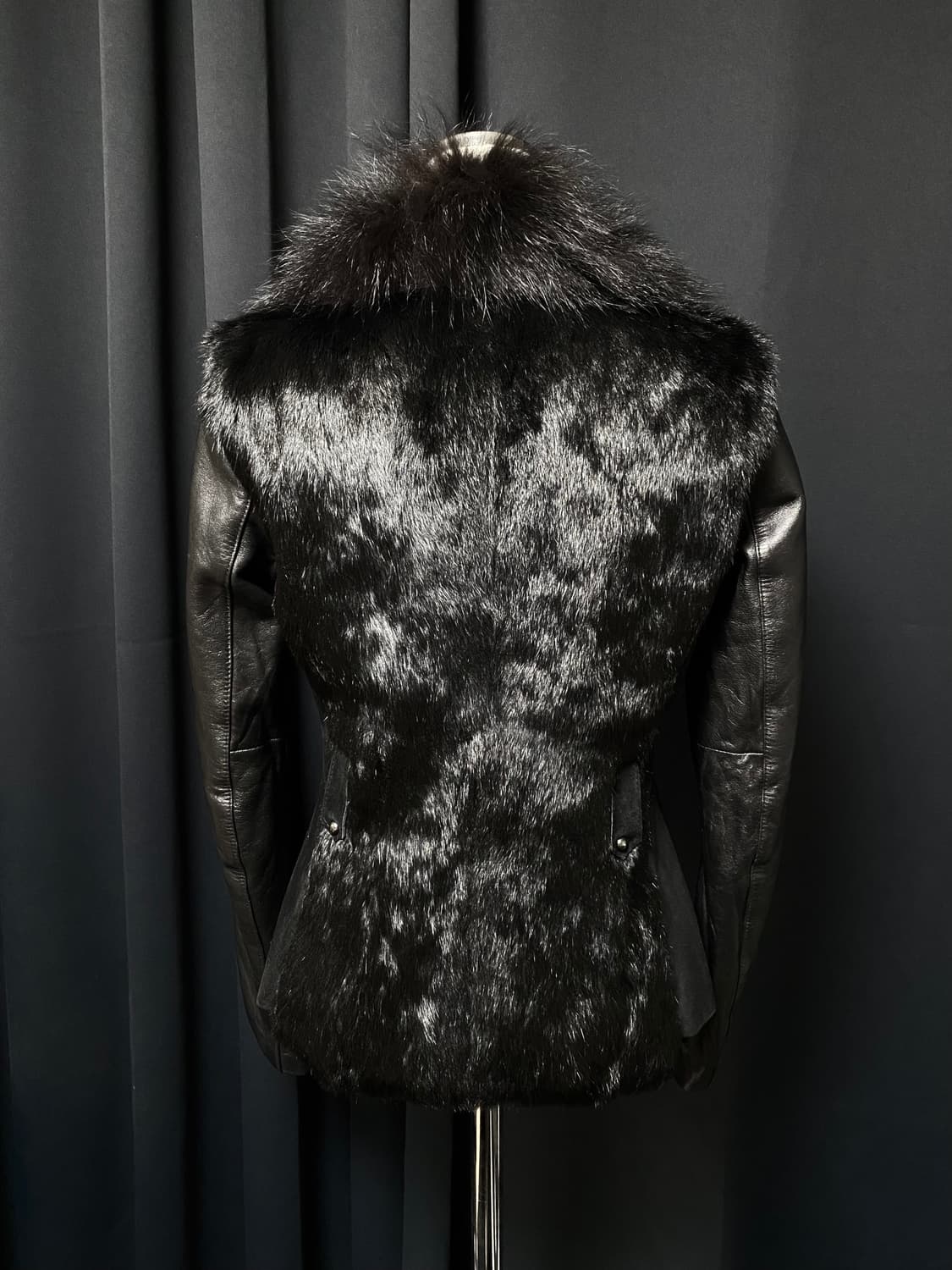 폭스퍼 레더 퍼자켓 여우털 락시크 고딕 모피 상품이미지2