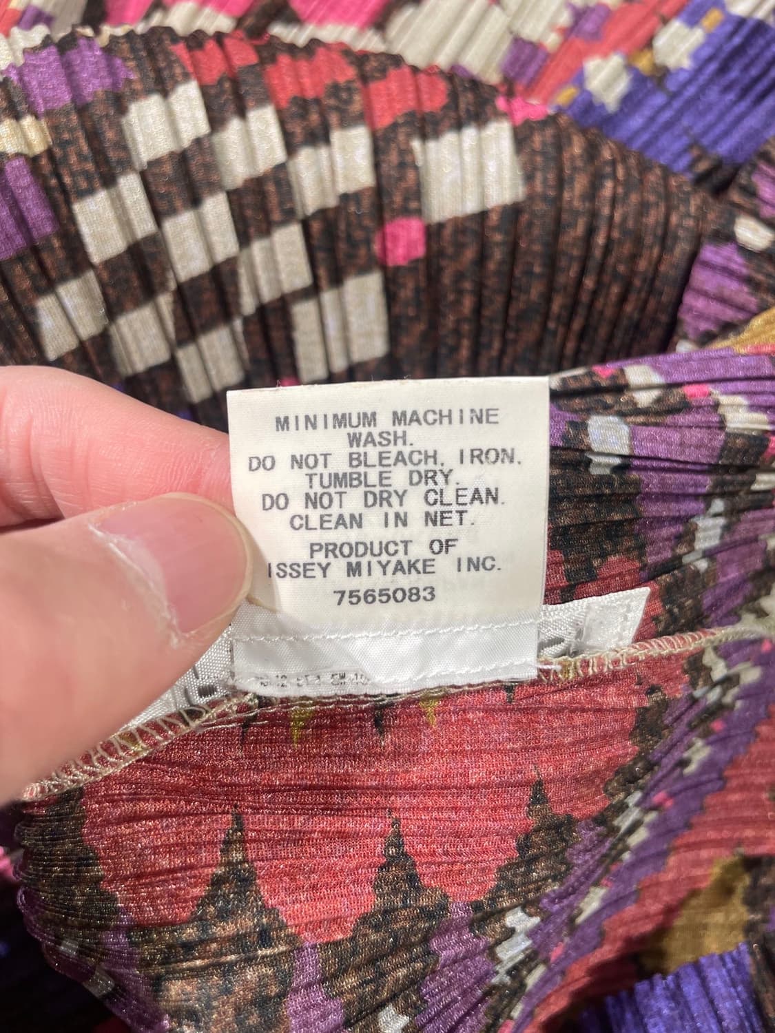 플리츠 플리즈 믹스 모티프 롱 슬리브 탑 상품이미지8