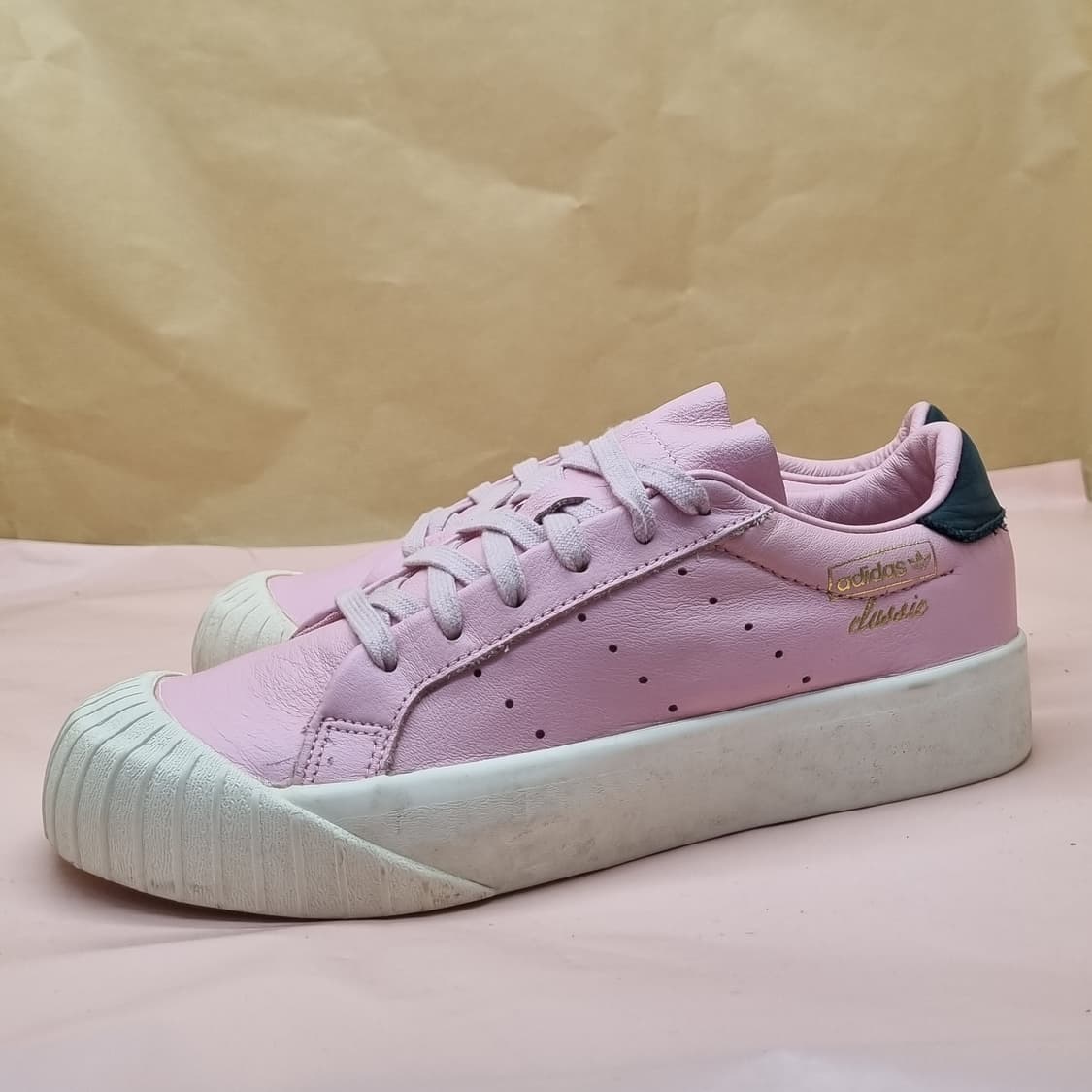 아디다스 에버린 핑크 스니커즈225 상품이미지1