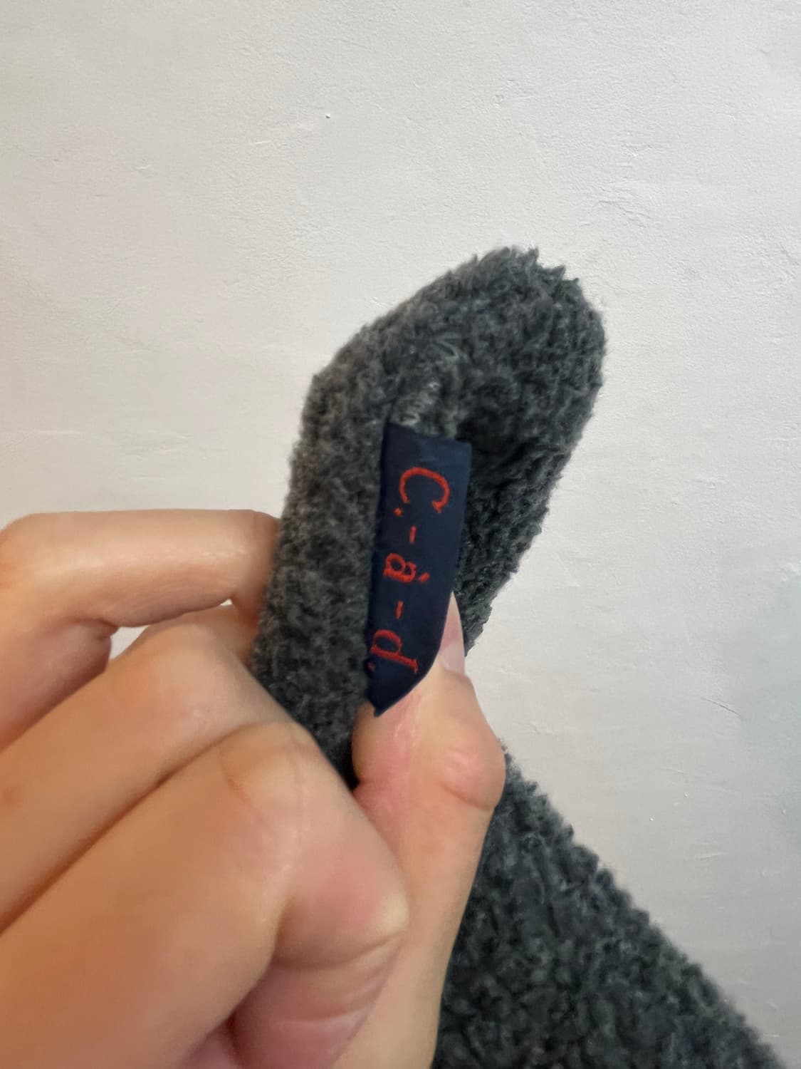 후리스재질 그레이 핸드백 ⭐️ 상품이미지2