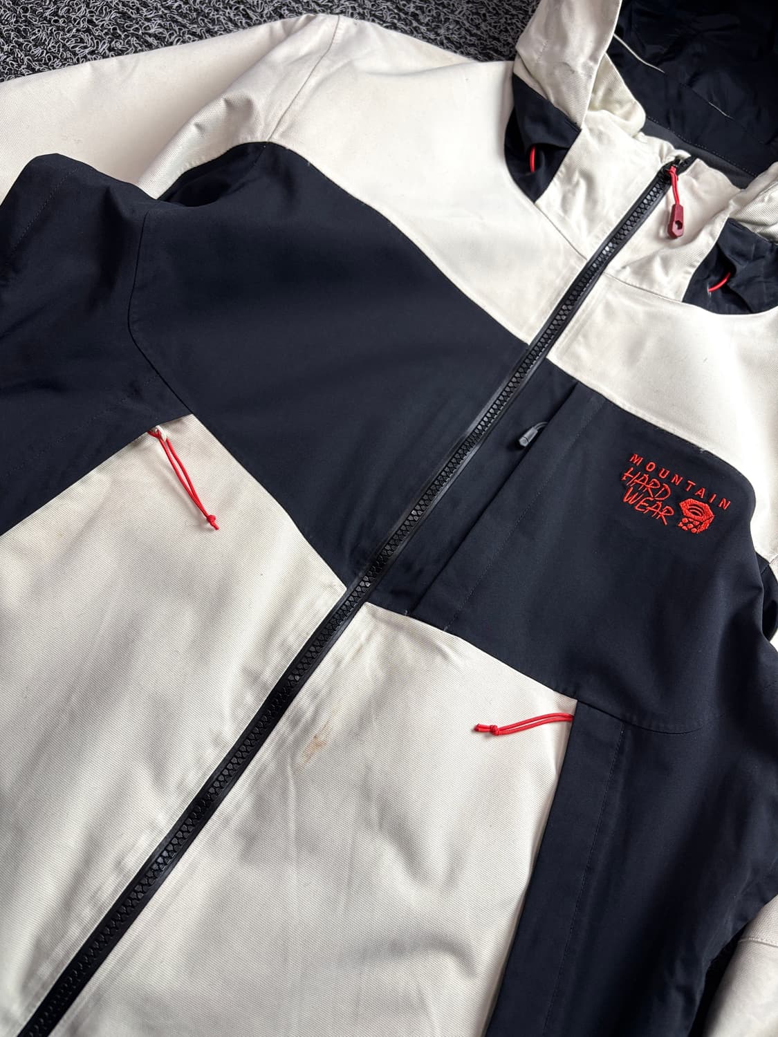 마운틴 하드웨어 USA 배색 마운틴 자켓 2861 상품이미지3