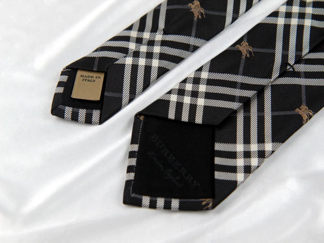 버버리 6.1cm 미사용 S등급 신형 슬림 기마상 레어 한정판 명품넥타이 상품이미지5