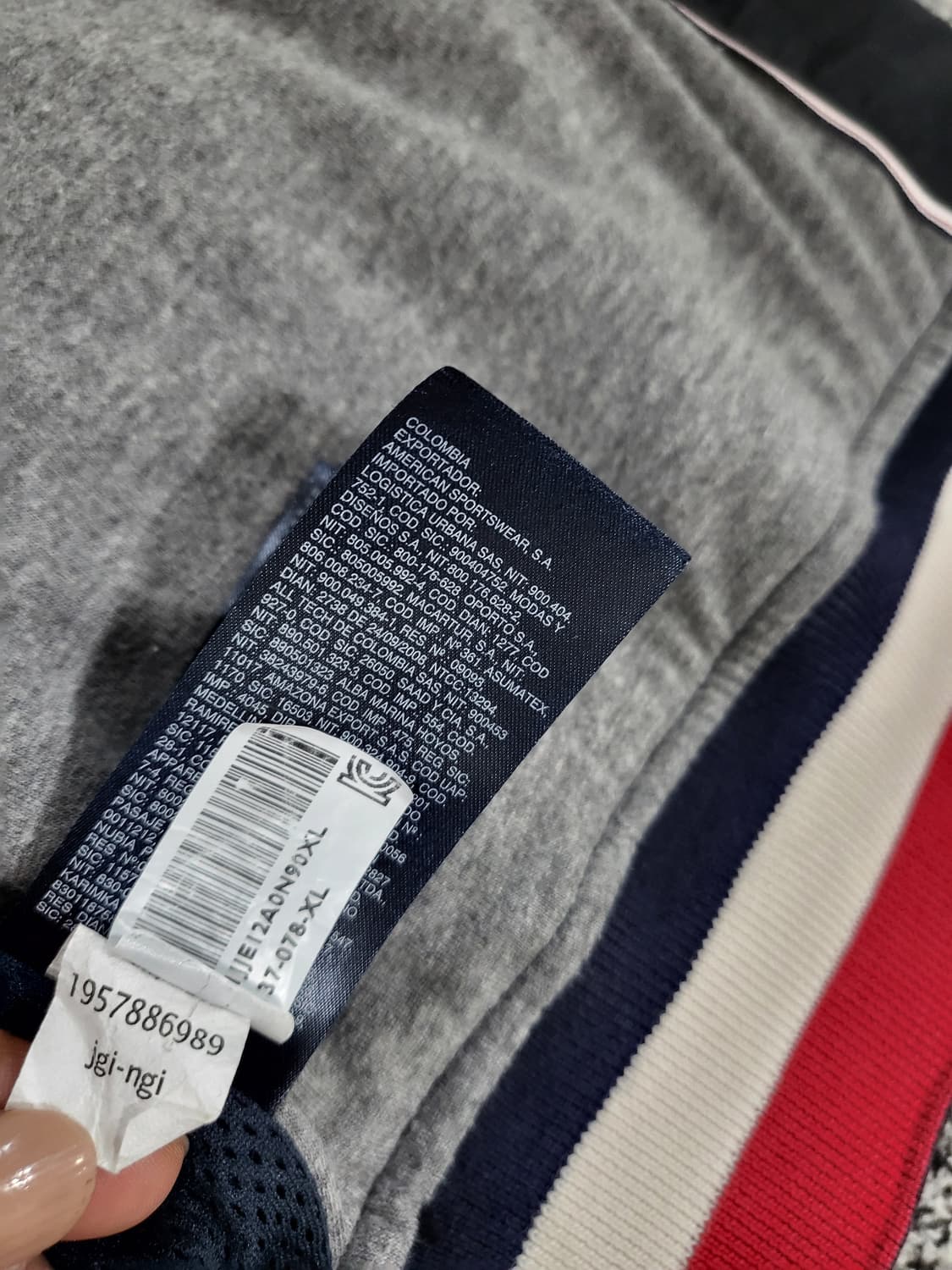 TOMMY HILFIGER 블랙 집업 자켓 상품이미지7