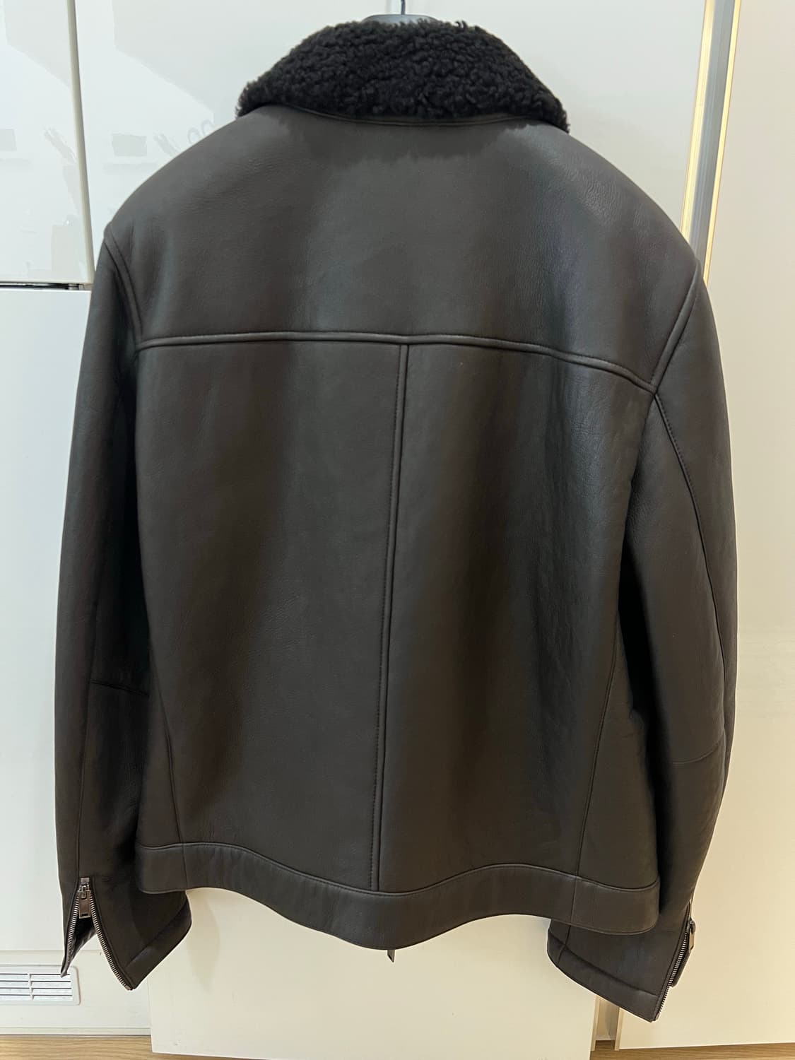 띠어리 양가죽 무스탕 L  상품이미지2