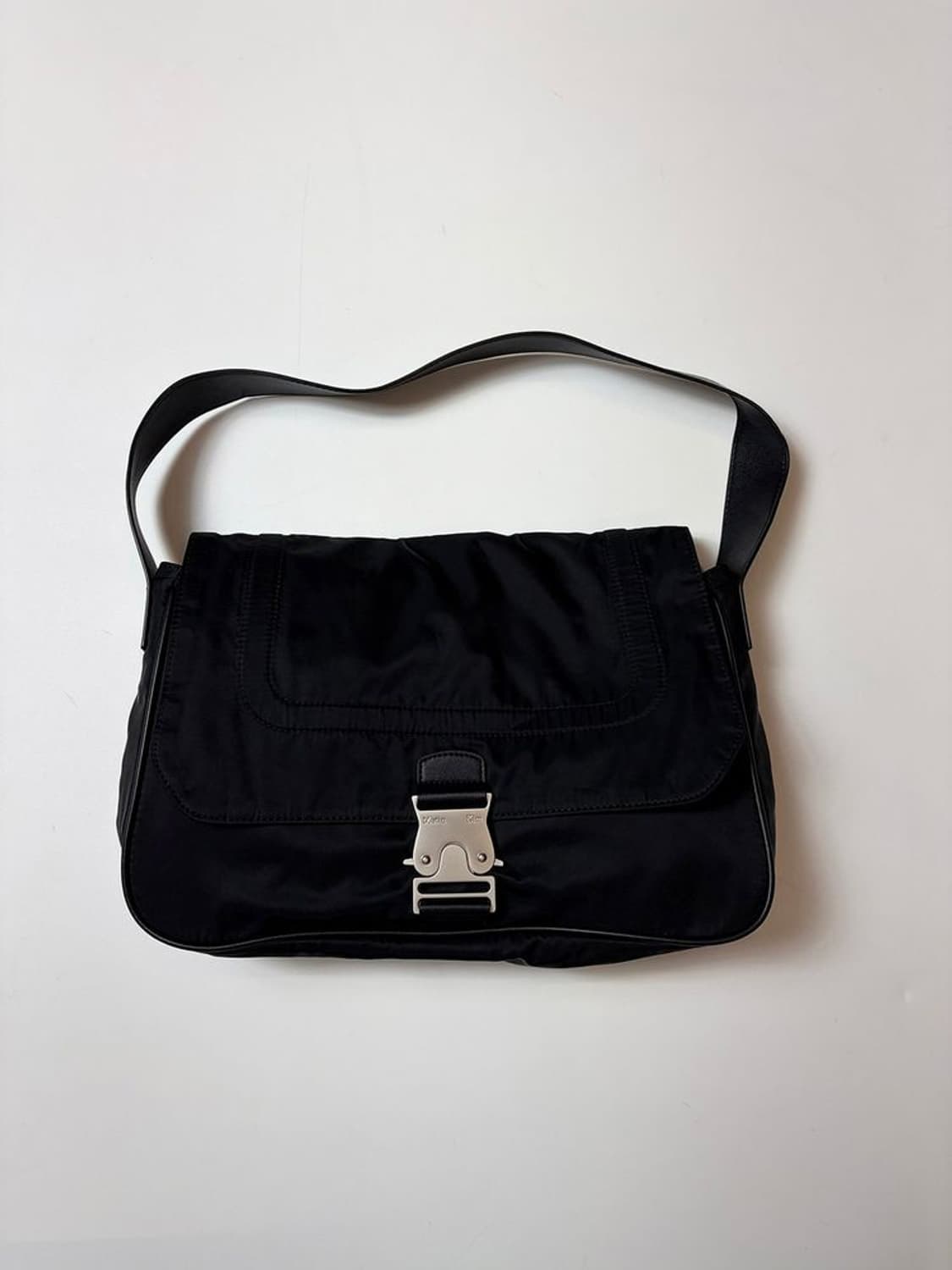 마뗑킴 시그니처 버클 라인 숄더백 Q1531 상품이미지1