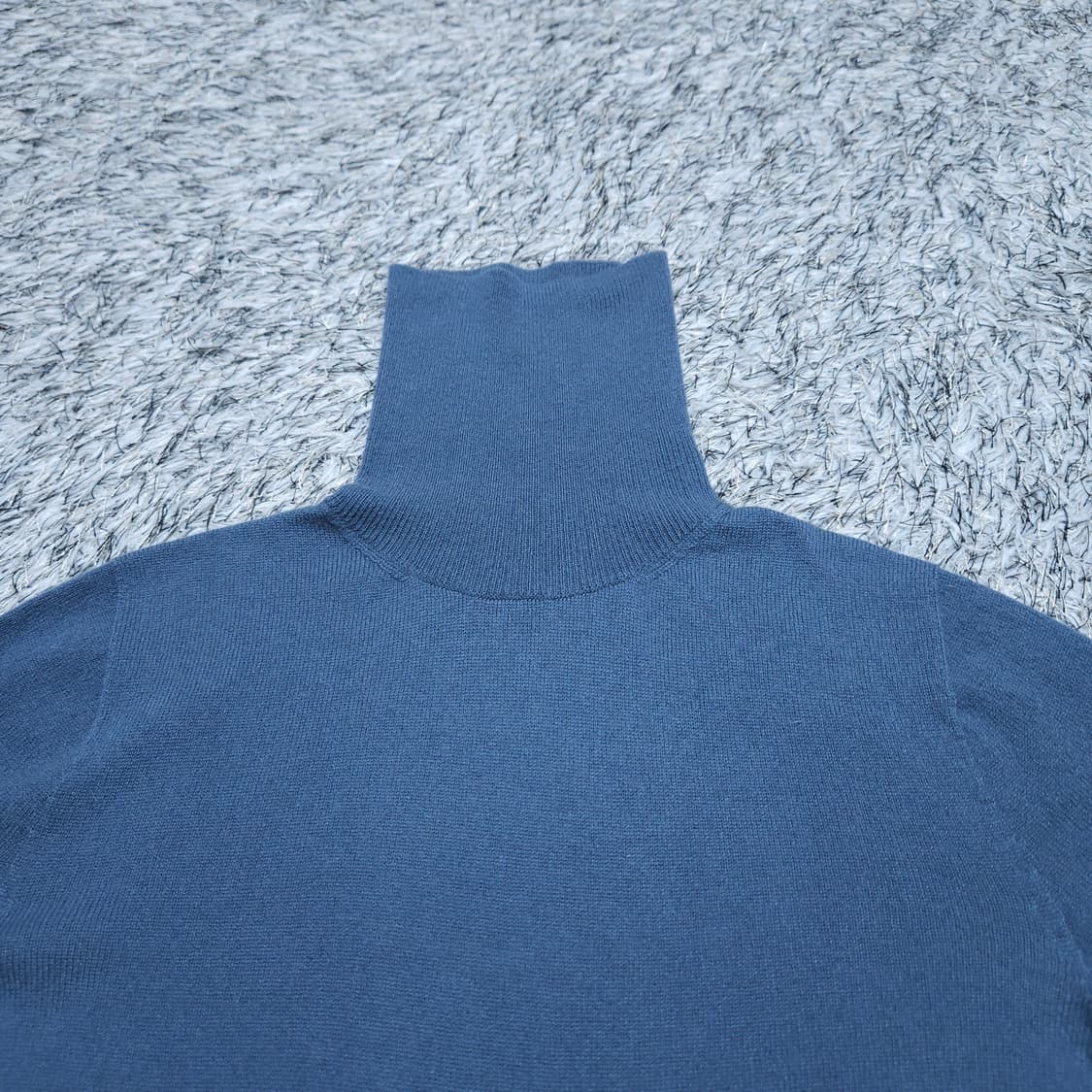 River리버) 55(36) 여자 캐시미어 목폴라니트 / 왕눈이샵 상품이미지4