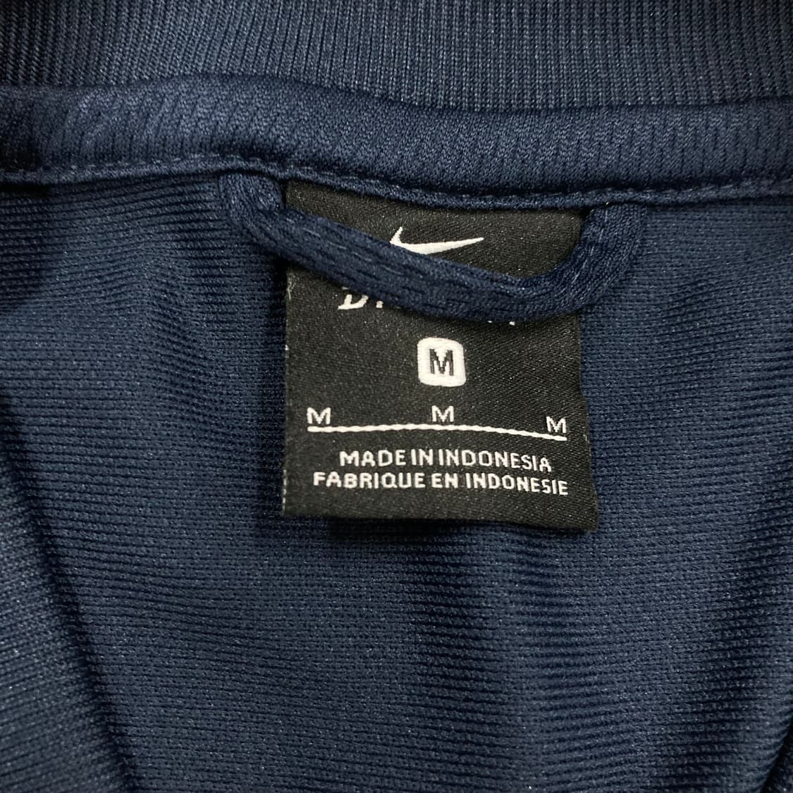 나이키 네이비 컬러 스우시 스몰 로고 트랙탑 져지 상품이미지3