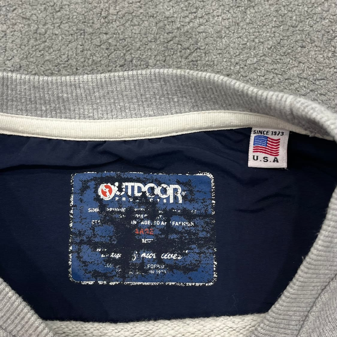 L 아웃도어프로덕트 맨투맨 상품이미지4