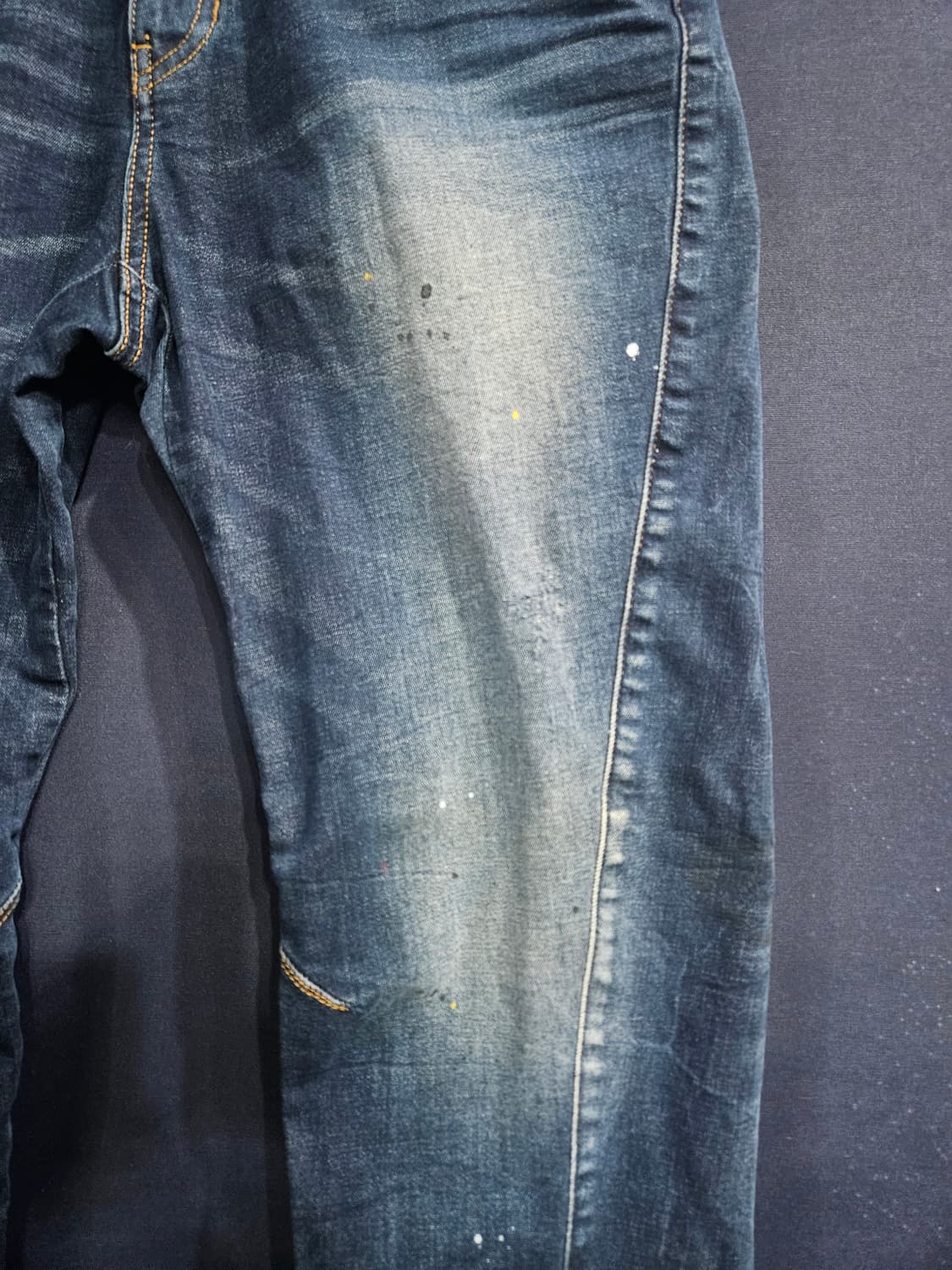 에비수 블루 남성 슬림핏 허리 32 스판 데님팬츠  상품이미지5