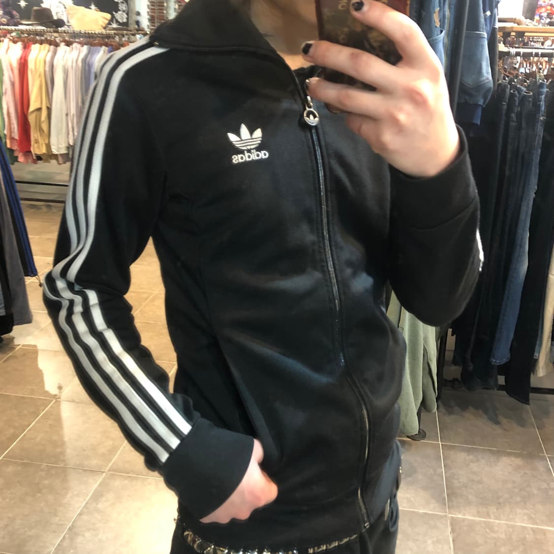 [NO.9] y2k 아디다스 져지 슬림핏 블랙 상품이미지2