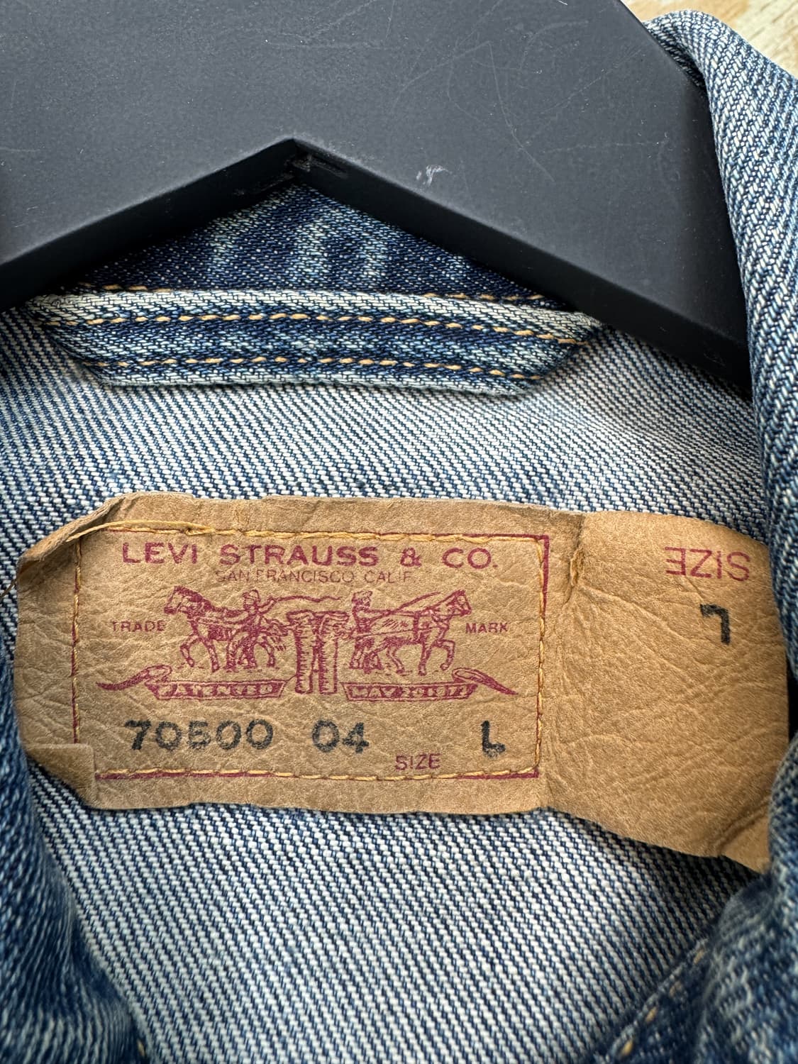 리바이스 70500-04 써드 데님 트러커 자켓 상품이미지6