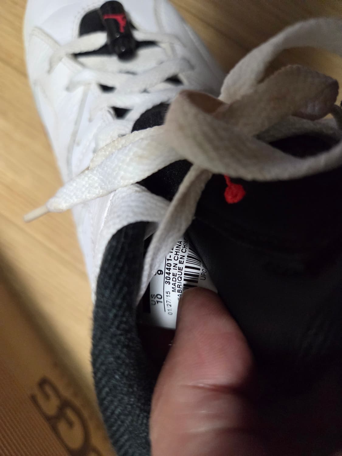 나이키 에어 조던 6 레트로 인프라 레드 상품이미지7