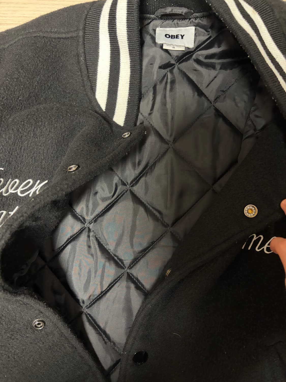 오베이 타임 바시티자켓 m size 상품이미지3