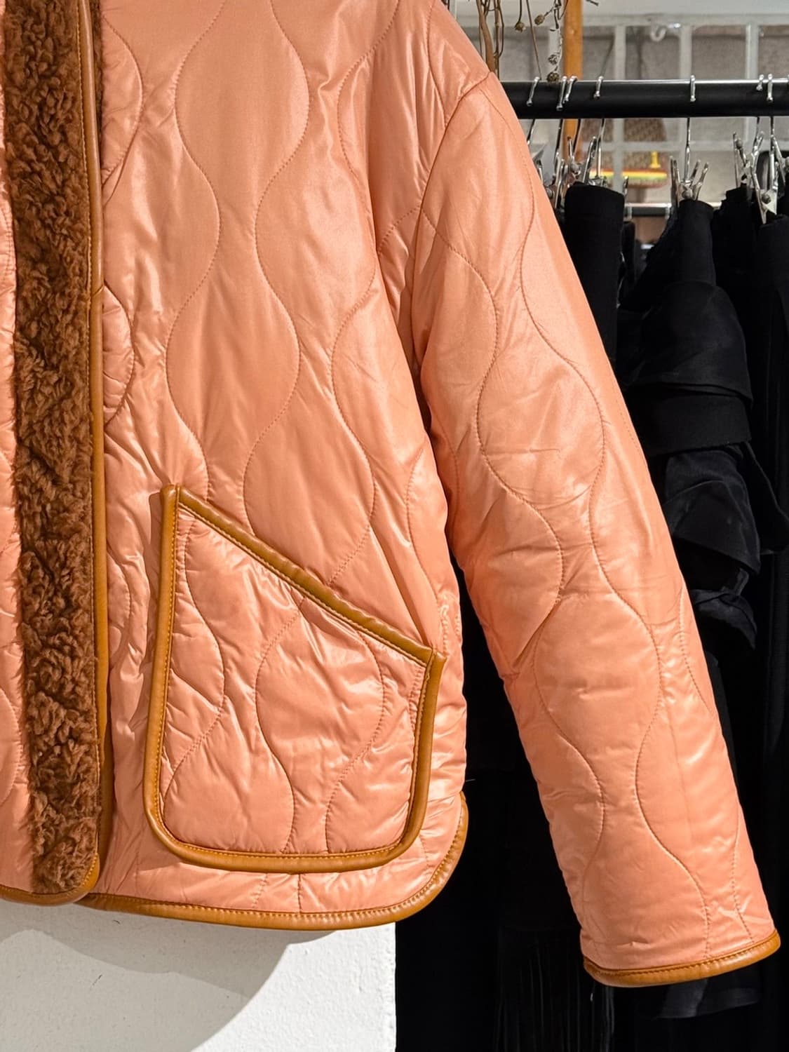 포르테포르테 코랄 리버시블 테디 패딩 자켓 상품이미지6