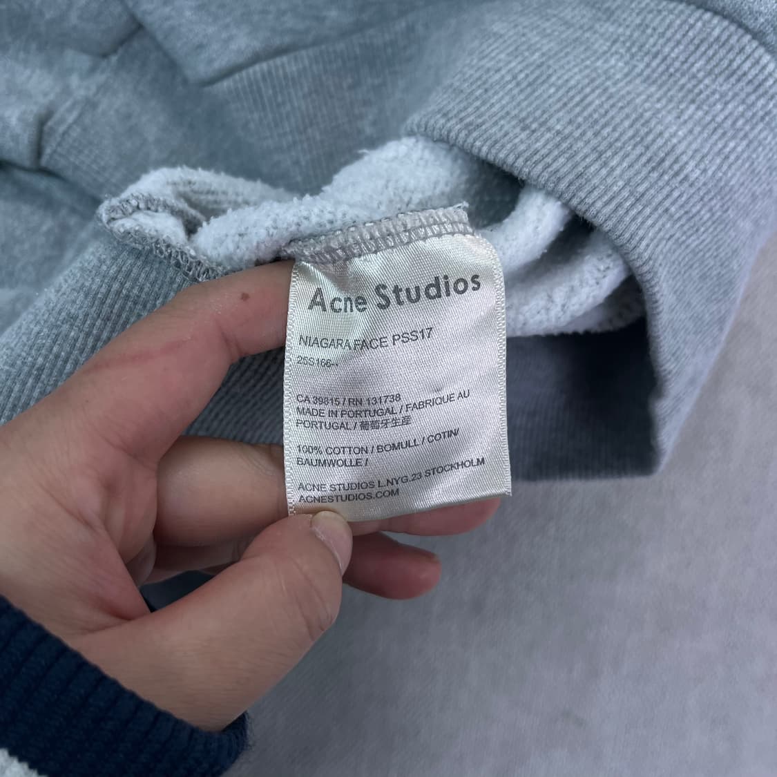 100 아크네스튜디오 페이스로고 맨투맨 상품이미지5