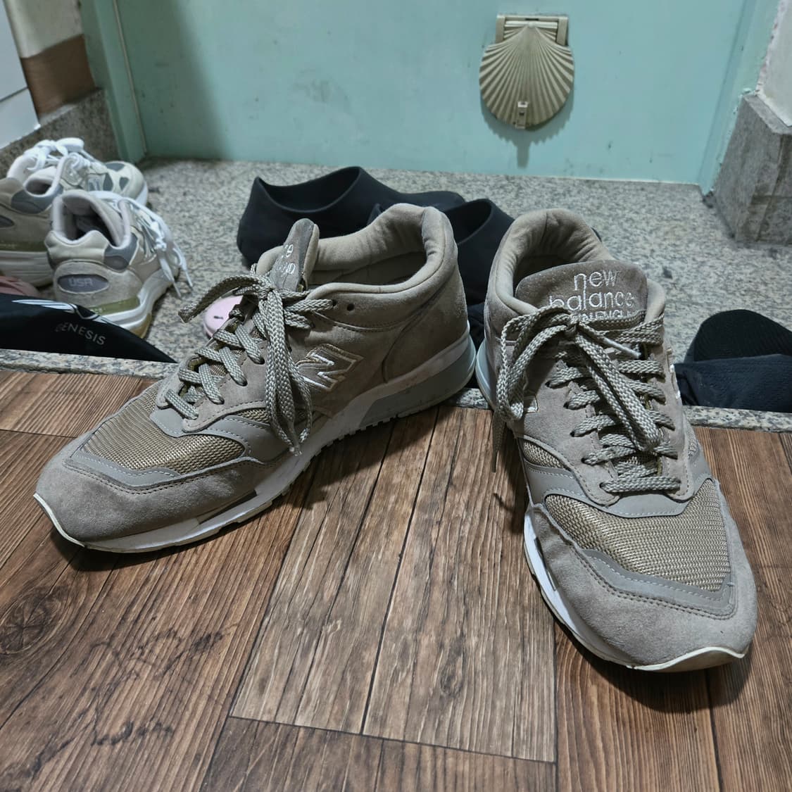 뉴발란스 1500 베이지 스니커즈 ENGLAND 290 285 10.5D 상품이미지3