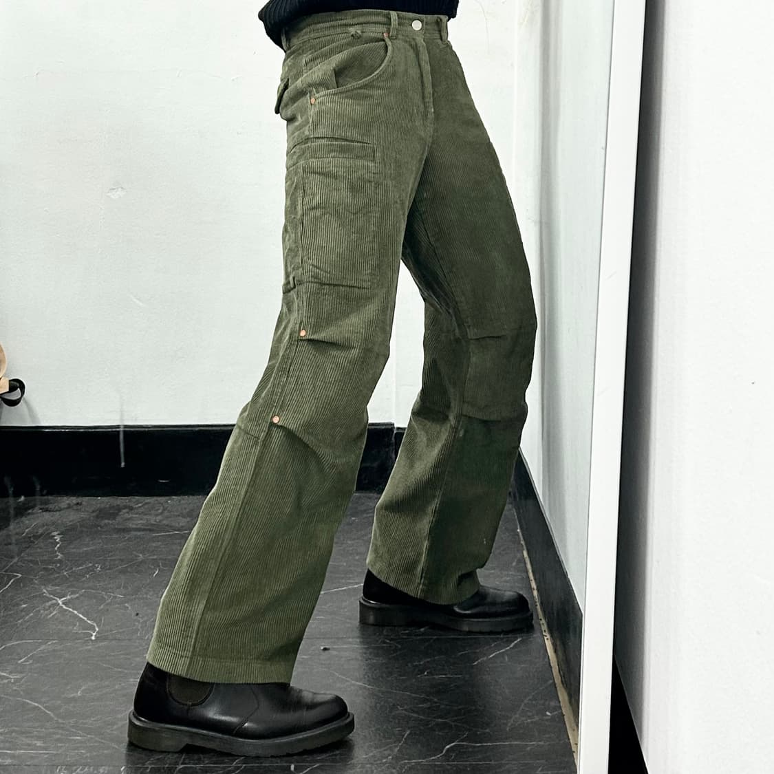 앤더슨벨 코듀로이 카고 팬츠 상품이미지4