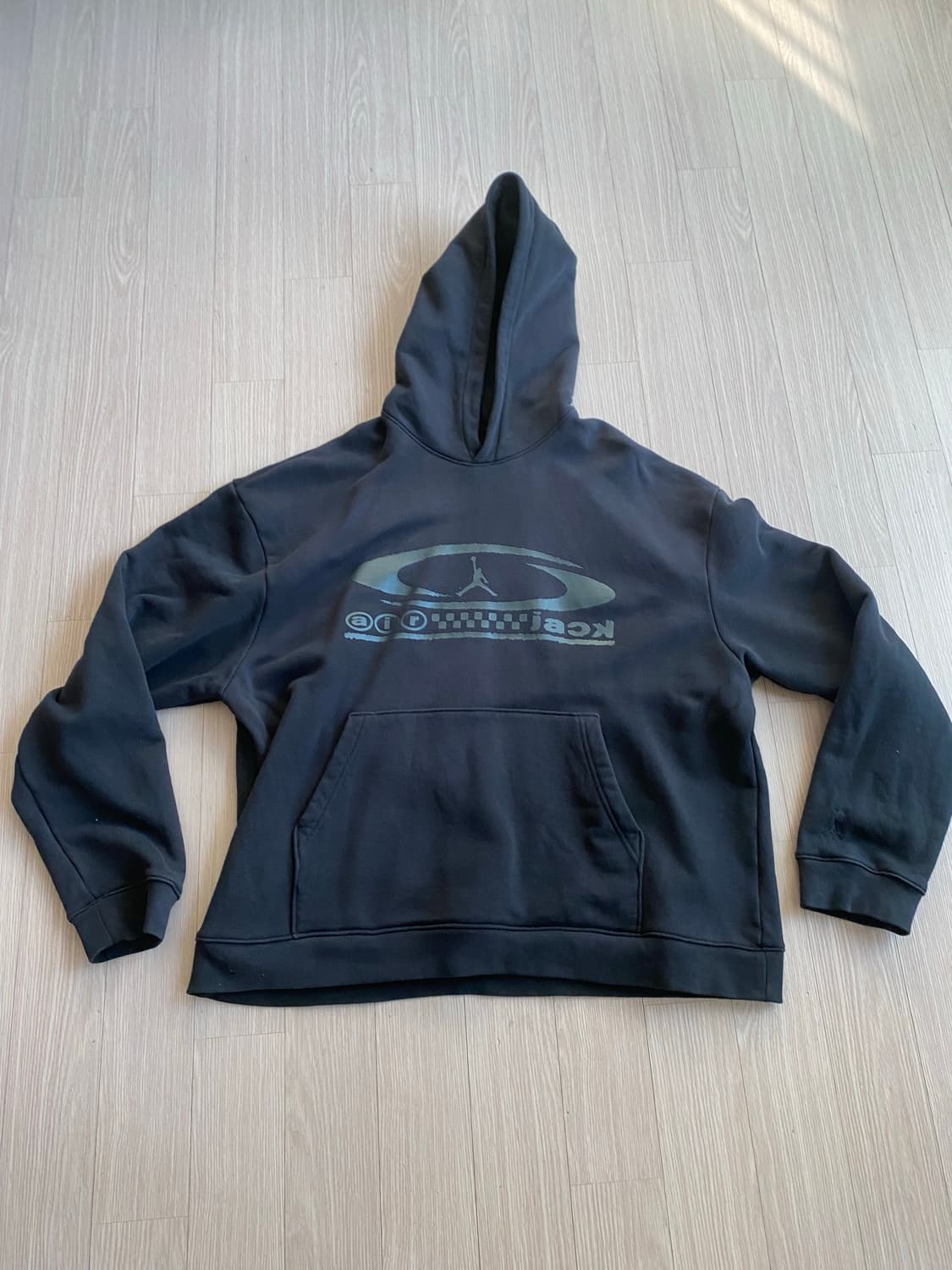 트래스스캇 조던 후드 상품이미지1