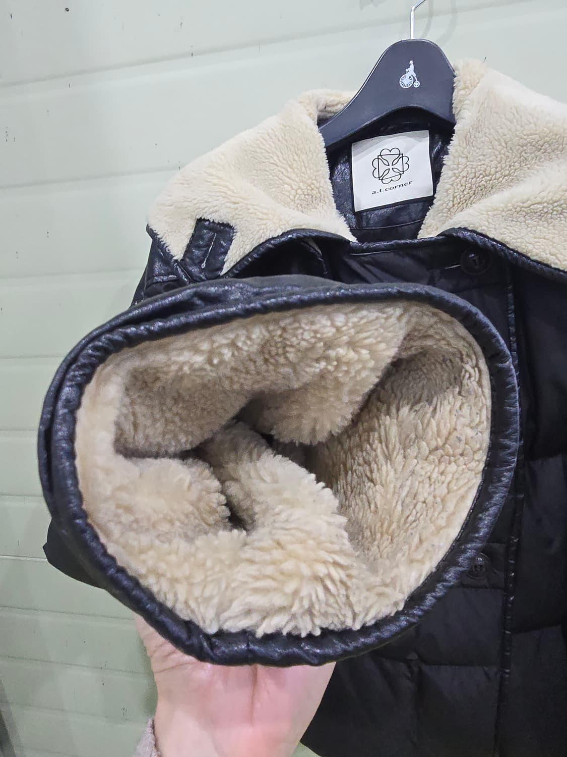 a.t.corner 블랙 패딩 상품이미지4