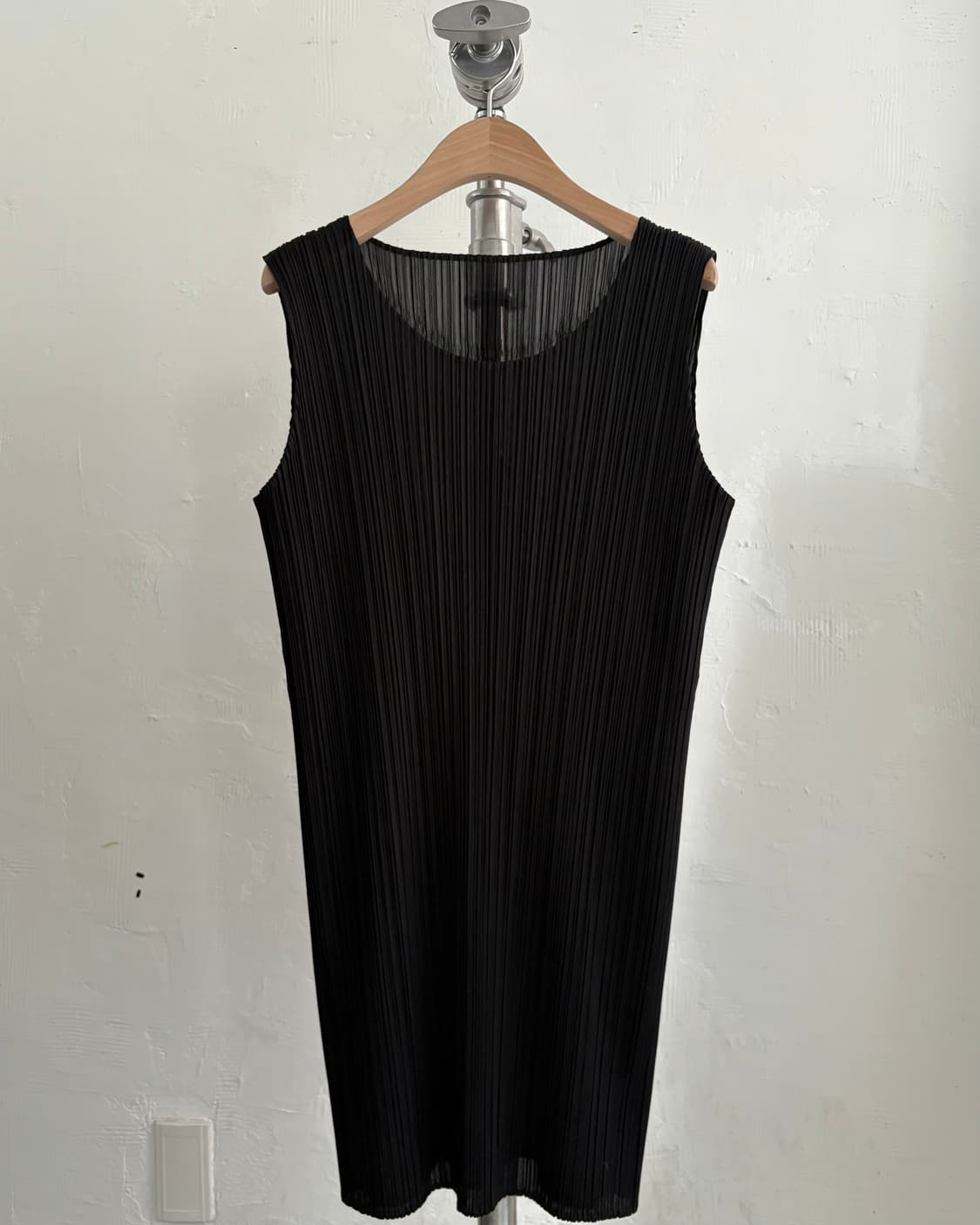 Pleats Please 플리츠플리즈 블랙 플리츠 슬리브리스 상품이미지6
