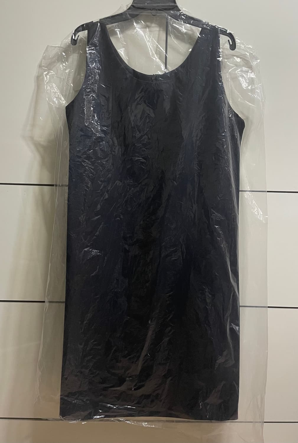 (미착용, 새상품) 슬로우앤드 made. 클린 모던핏 조끼 원피스 상품이미지4