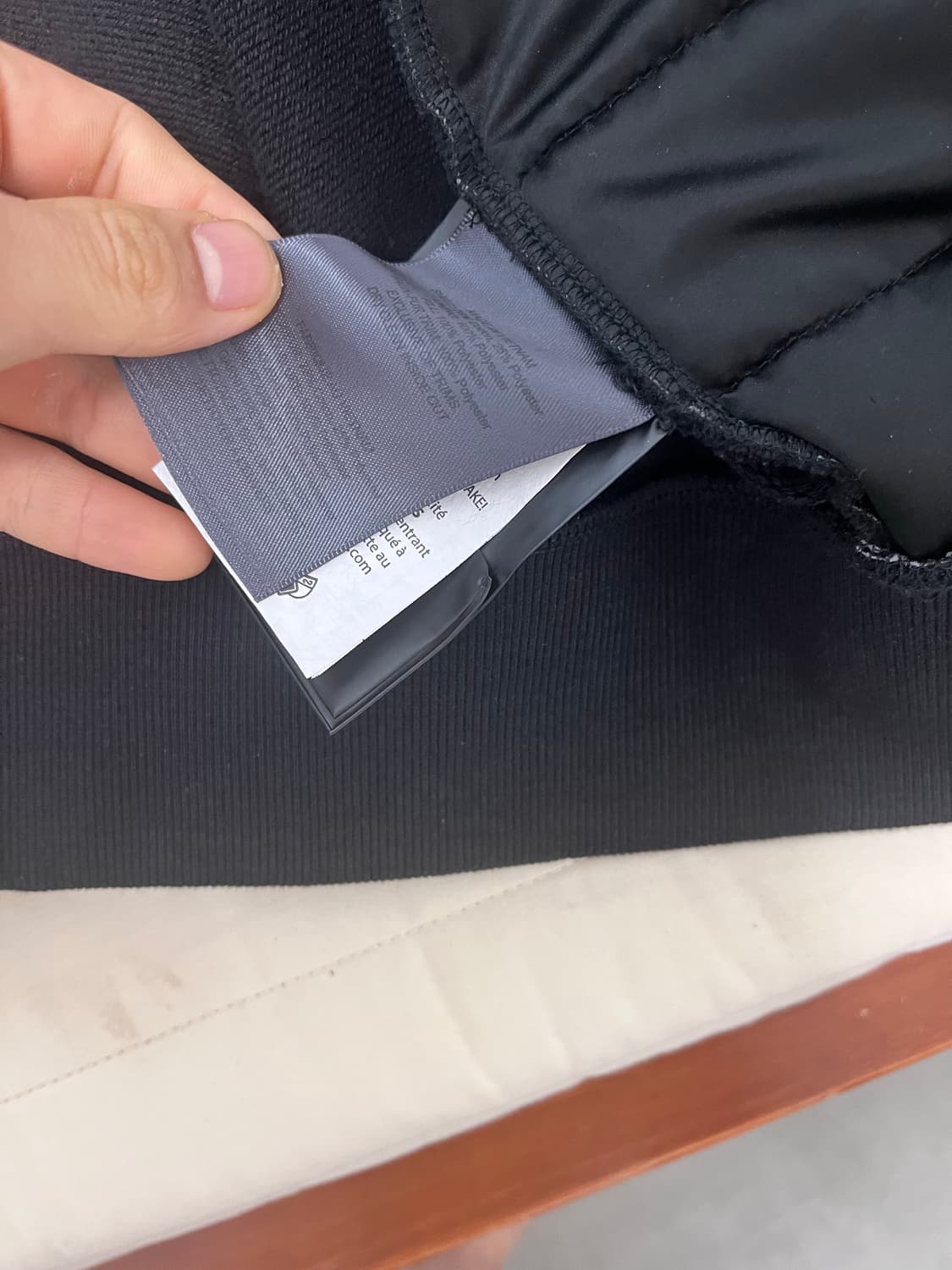 무스너클 경량패딩 자켓 후드 M 상품이미지3