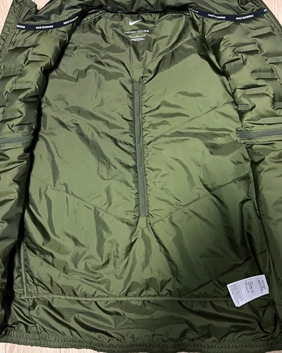 나이키 써마핏 ADV 러닝 패딩 L 올리브 상품이미지3