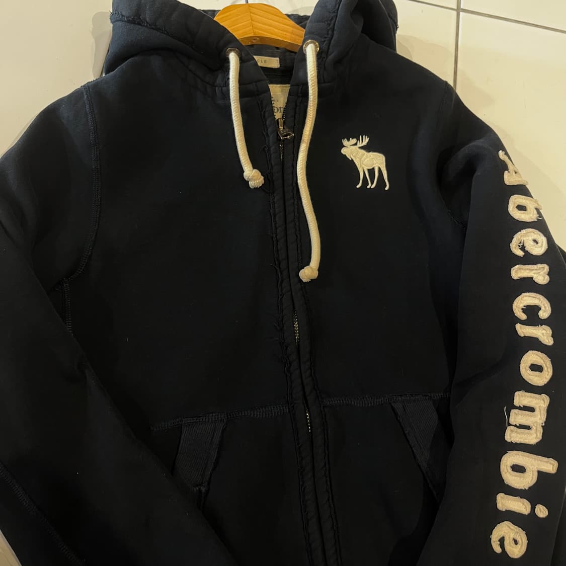 아베크롬비 산양 네이비 후드집업 상품이미지3