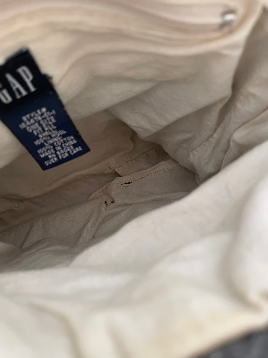 Gap 니트 크로스백 상품이미지5