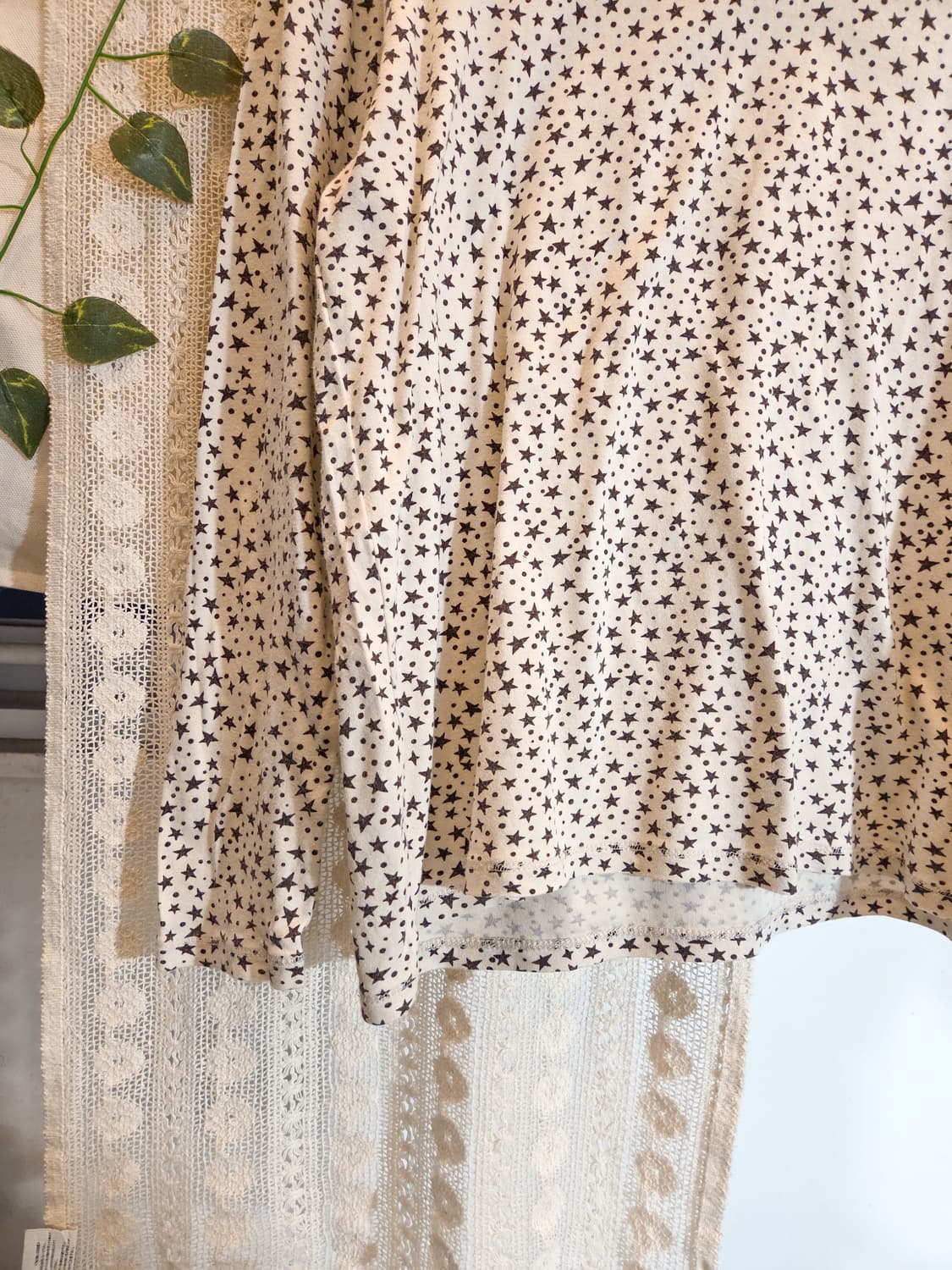 브라운 별패턴 목폴라 슬리브 상품이미지3