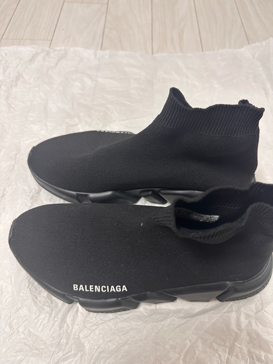 발렌시아가 스피드러너 상품이미지1