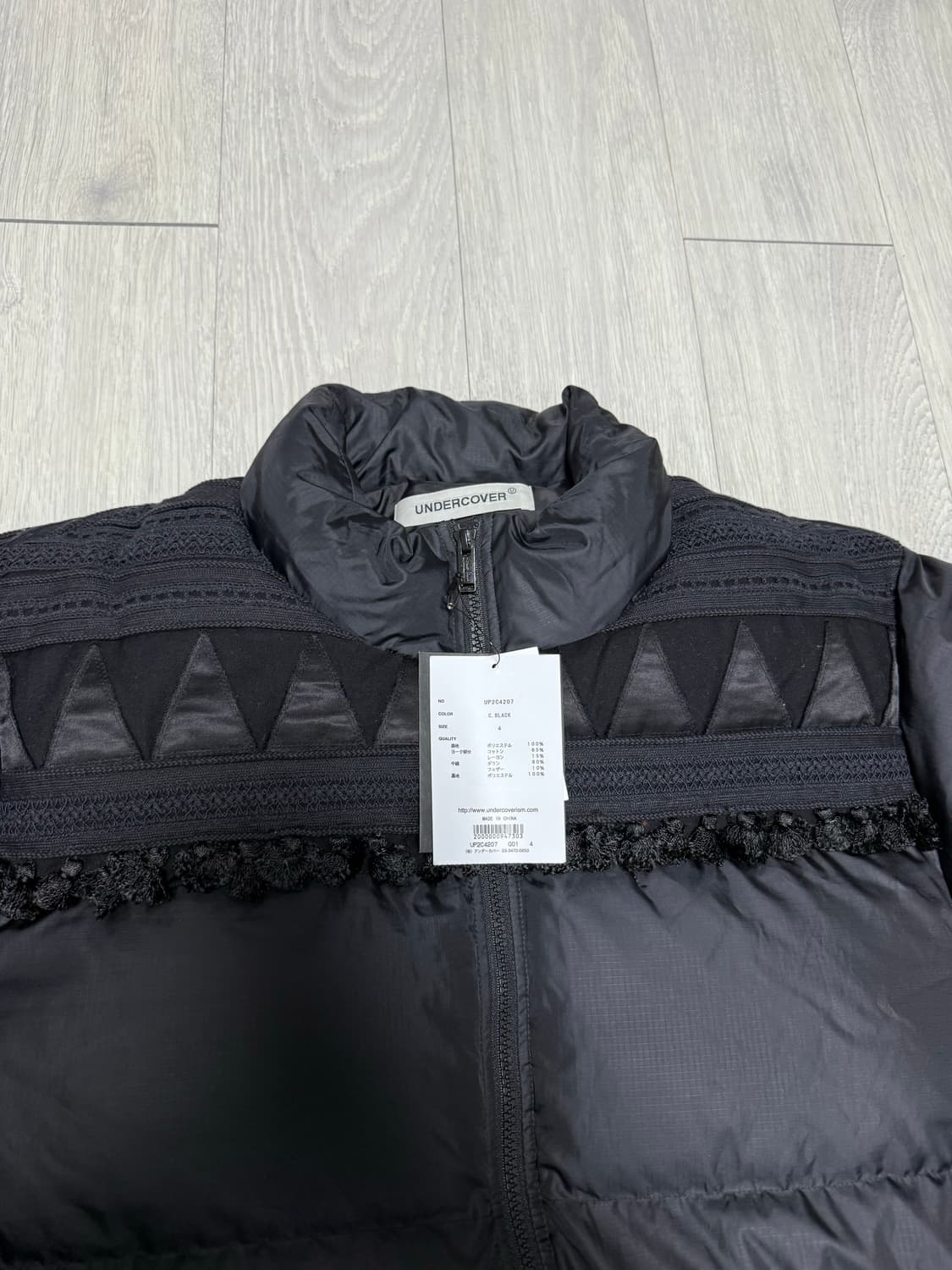 (4) 언더커버 23aw Tribal Motif 스캡 다운패딩 상품이미지3