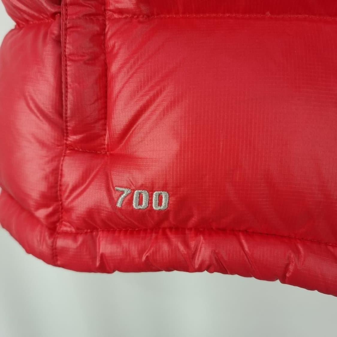 [노스페이스] 로고 자수 700 눕시 패딩 베스트 조끼 핑크 M18848 상품이미지8