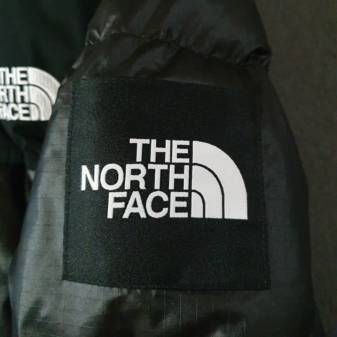 S 90 노스페이스 화이트라벨 노벨티 눕시 패딩 블랙 상품이미지5