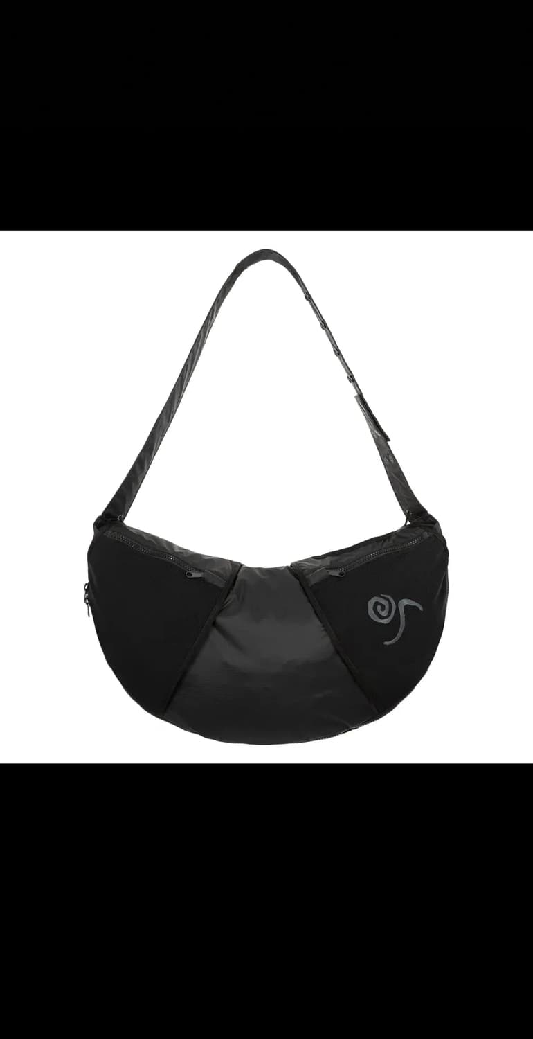 썸웨어아웃사이드 S.O.H.C. 슬링백 블랙 상품이미지1