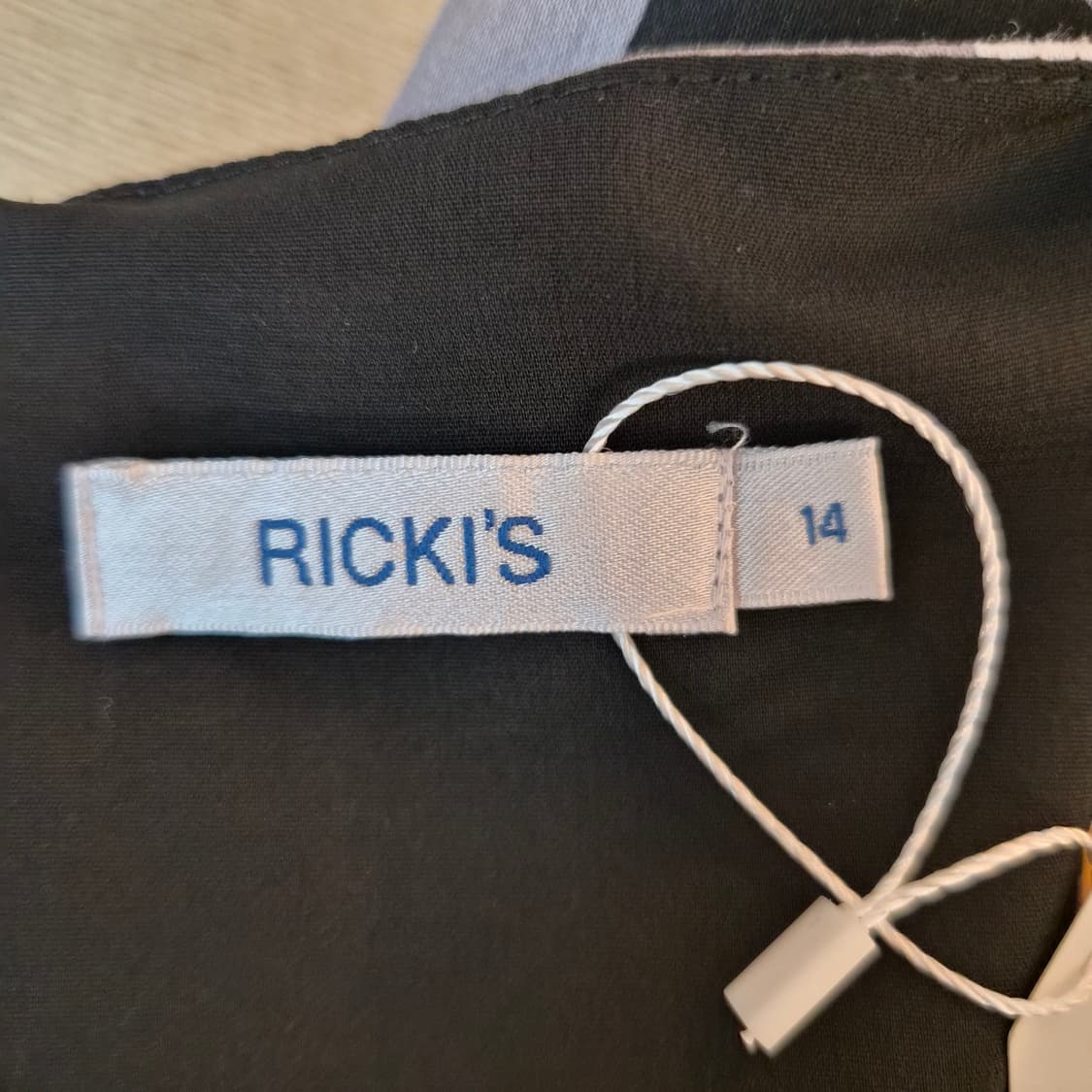 RICKI'S 블랙 화이트 깅엄체크 민소매 미디원피스 상품이미지9