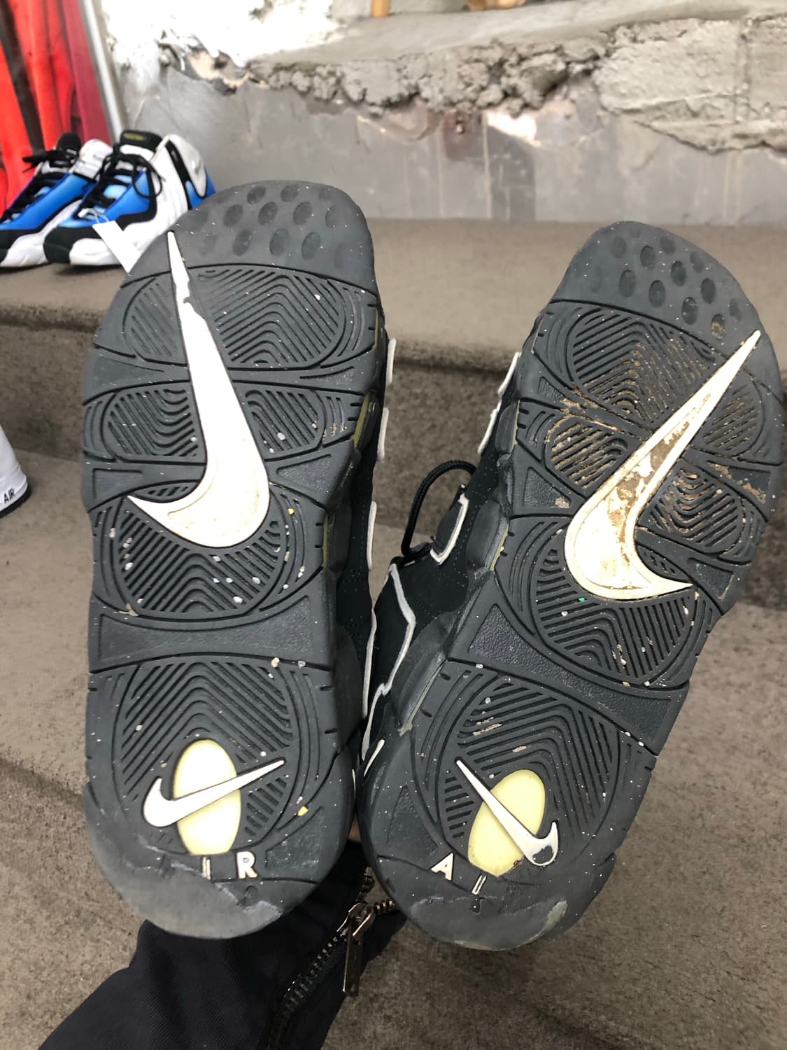 나이키 업템포 블랙 상품이미지6