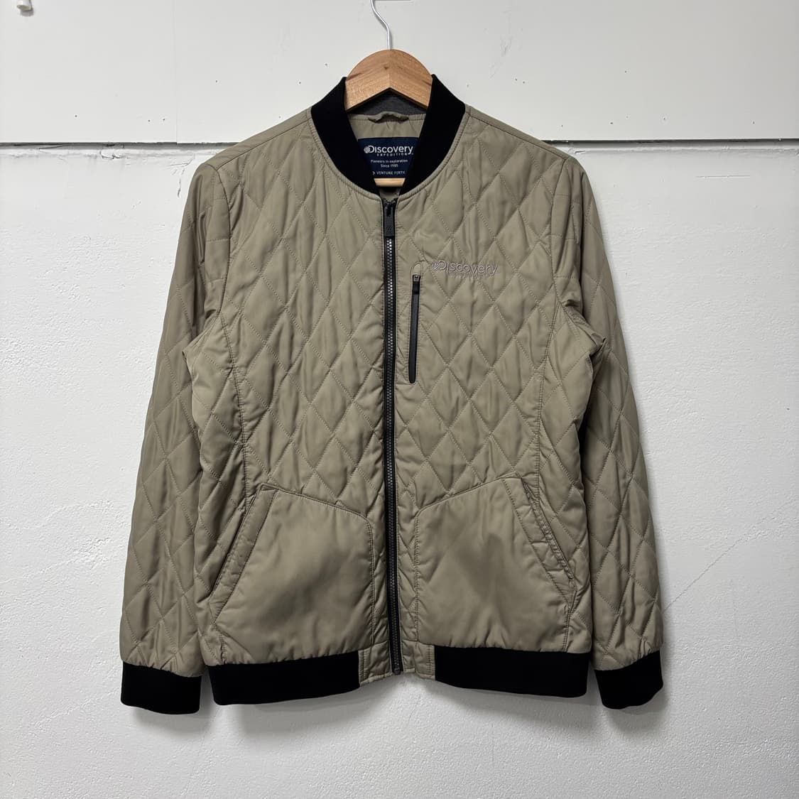 디스커버리 익스페디션 퀼팅 점퍼 상품이미지1
