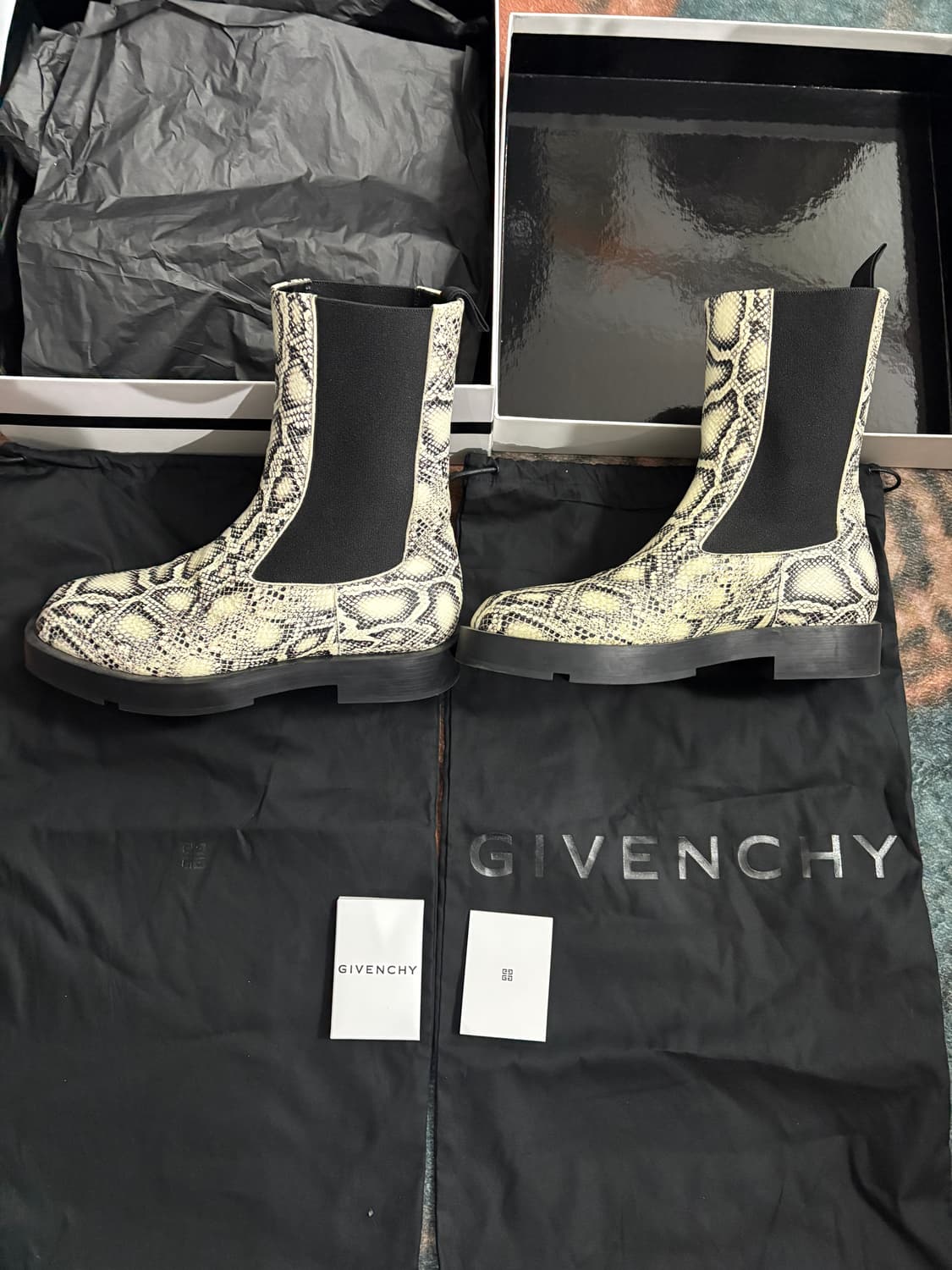 TTF✳️지방시 스네이크 램스킨 부츠 상품이미지2