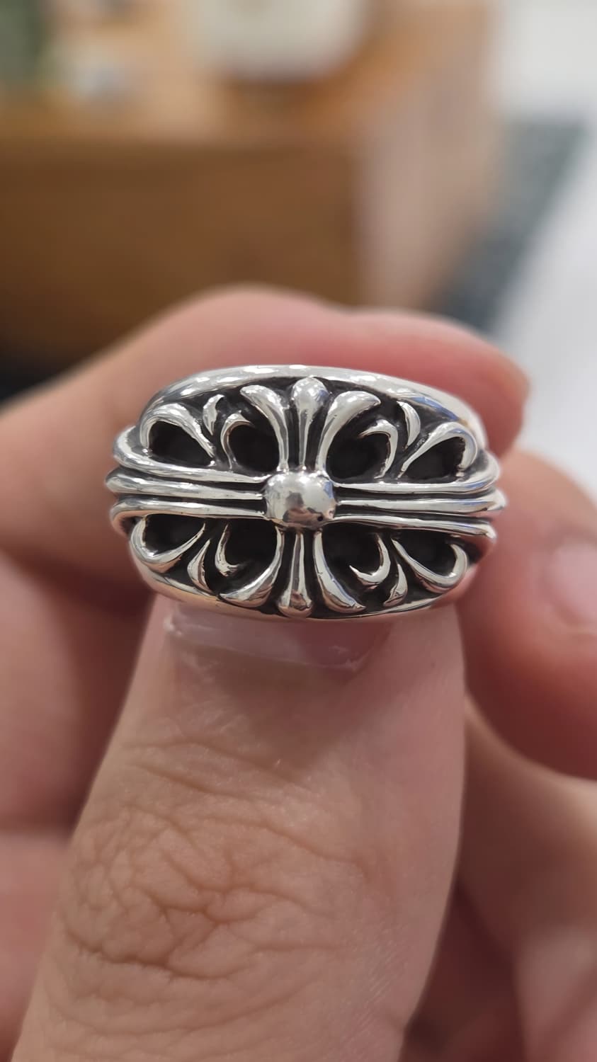 [판매] 크롬하츠 플로랄 크로스 링(US 5.5 / KS 11~10) 상품이미지4