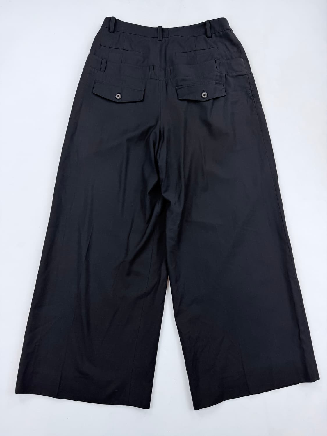 아더에러 후면 디테일 와이드 슬랙스 상품이미지7