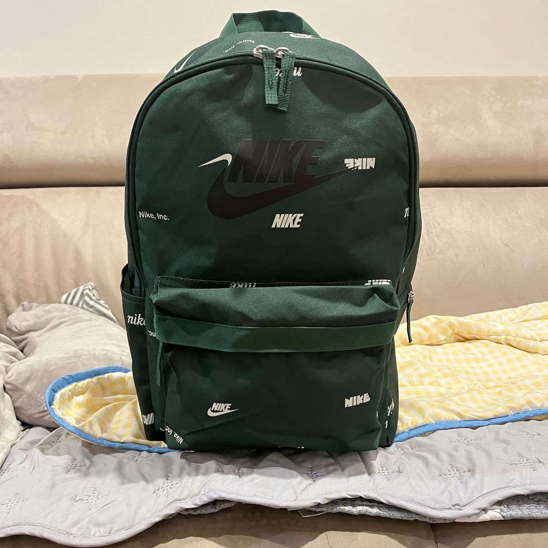 나이키 헤리티지 AOP 백팩 상품이미지1