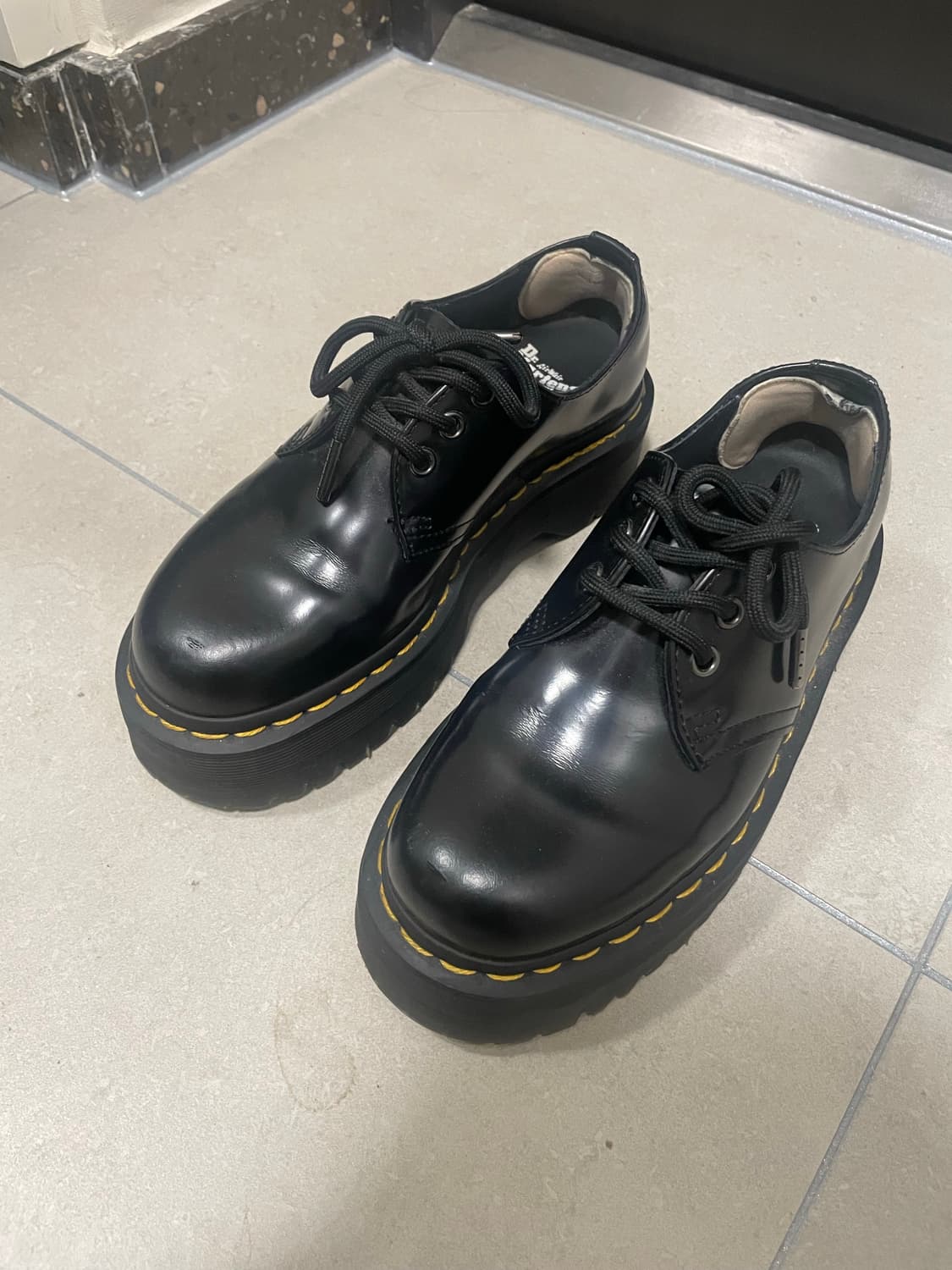 닥터마틴 1461 쿼드 uk3 상품이미지1